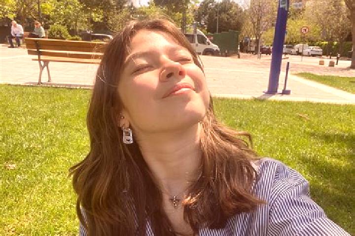 Hannah, 32 — Escort in Pazarlar, Turkey