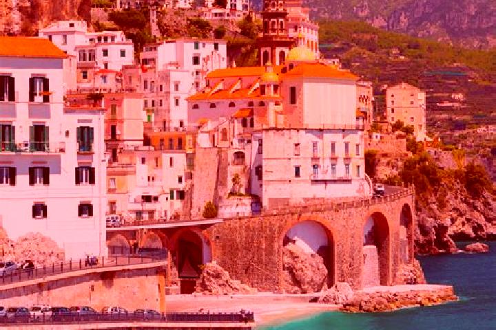 Hannah, 32 — Escort in Villa d Oneta, Italy