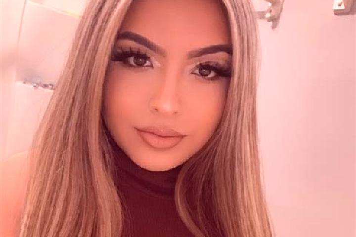 Hannah, 33, a auburn blue-eyed mixed companion based in Biberach. Offering Prostate Massage, Roleplay, Domination. Available for incall and outcall, overnigh...