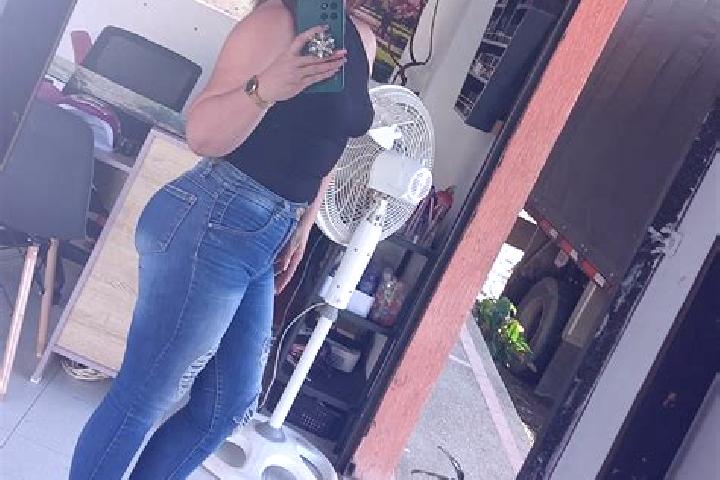 Hannah, 33 — Escort in El Carmen, Colombia