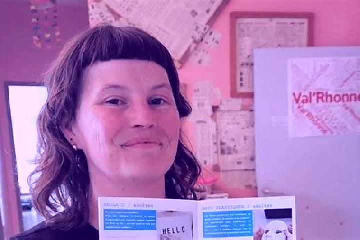 Hannah, 33 — Escort in Monce-en-Belin, France