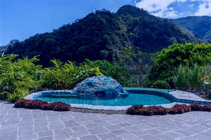 Hannah, 33 — Escort in Orosi, Costa Rica