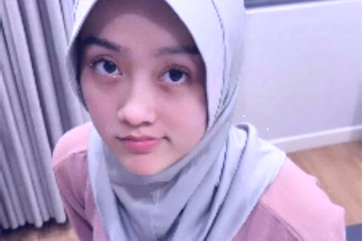 Hannah, 33 — Escort in Pacar, Indonesia