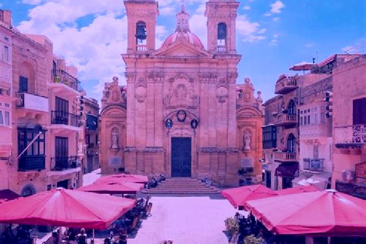 Hannah, 33 — Escort in Qala, Malta