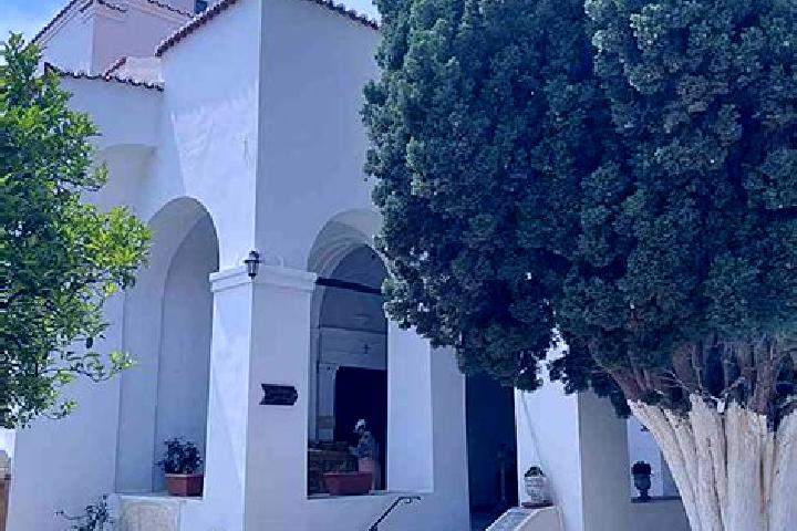 Hannah, 33 — Escort in Zoodochos, Greece