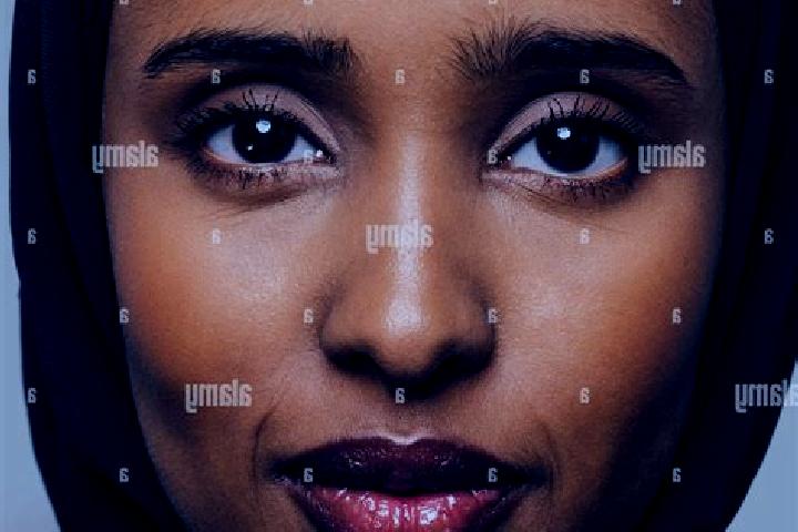 Hannah, 34, a black dark-eyed middle eastern companion based in Regensdorf. Offering Fetish, Roleplay, Deep French Kissing, Travel Companion, Dinner Date. Av...