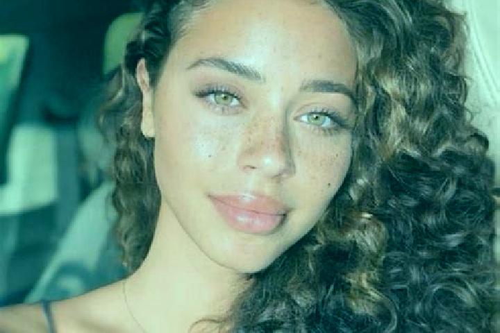 Hannah, 34, a black hazel-eyed ebony companion based in Pescueza. Offering OWO, Girlfriend Experience, A-Level, Travel Companion, Party Girl. Available for i...