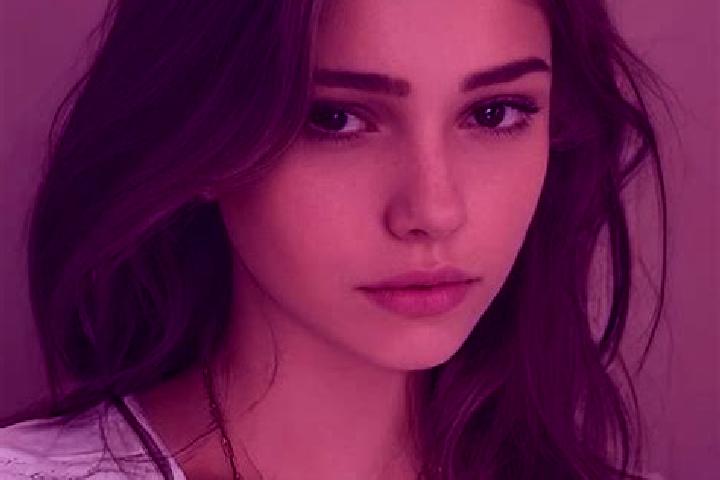 Hannah, 34, a brunette grey-eyed slavic companion based in Canditunggal. Offering Fetish, A-Level, Girlfriend Experience. Available for incall and outcall, o...