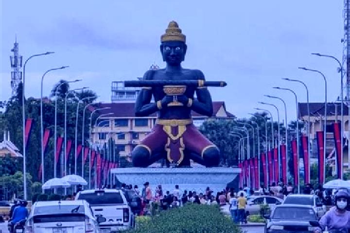 Hannah, 34 — Escort in Battambang, Cambodia