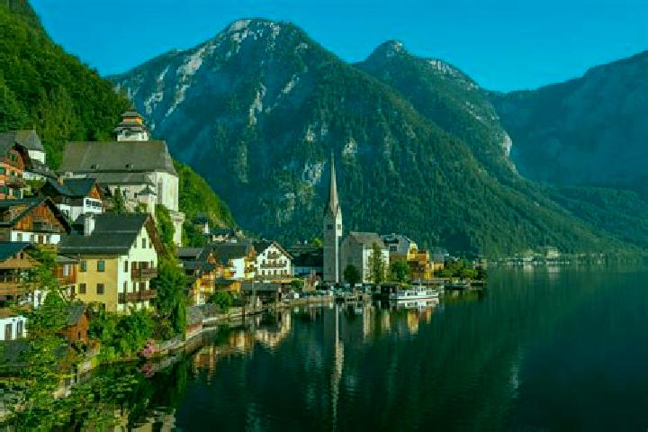 Hannah, 34 — Escort in Hallstatt, Austria