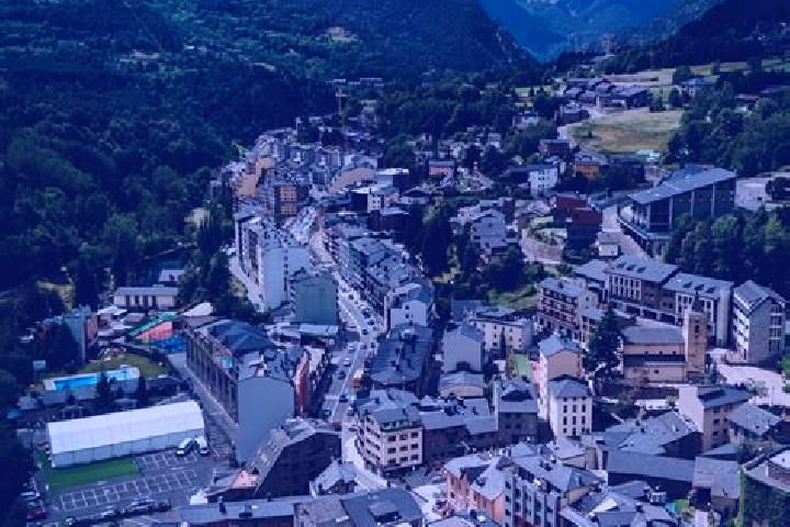 Hannah, 34 — Escort in la Massana, Andorra