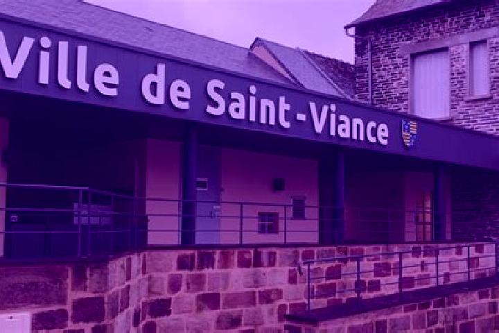 Hannah, 34 — Escort in Saint-Viance, France