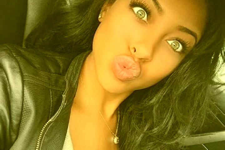 Hannah, 35, a black green-eyed ebony companion based in Darregueira. Offering Massage, GFE, Erotic Massage. Available for incall and outcall, overnight booki...