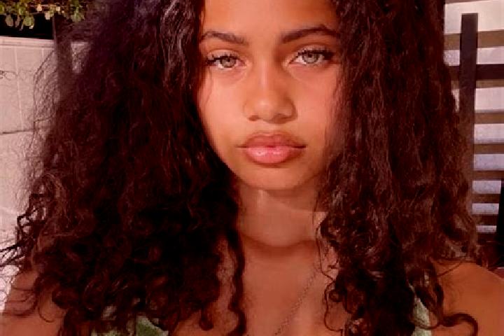 Hannah, 35, a chestnut green-eyed mixed companion based in Westerzicht. Offering Deep French Kissing, GFE, Couples. Available for incall and outcall, day and...
