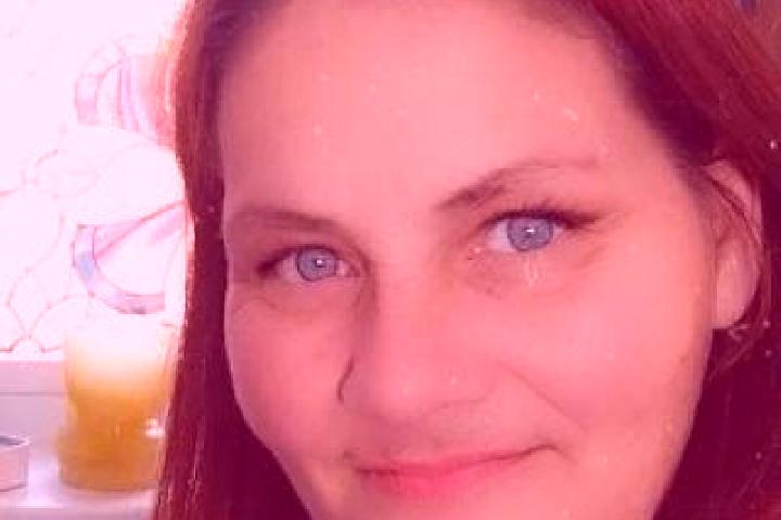 Hannah, 35, a red grey-eyed slavic companion based in Borgo Verde. Offering Girlfriend Experience, Tantra, Fetish. Available for incall and outcall, day and ...