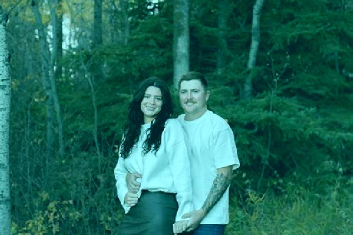 Hannah, 35 — Escort in Arborg, Canada