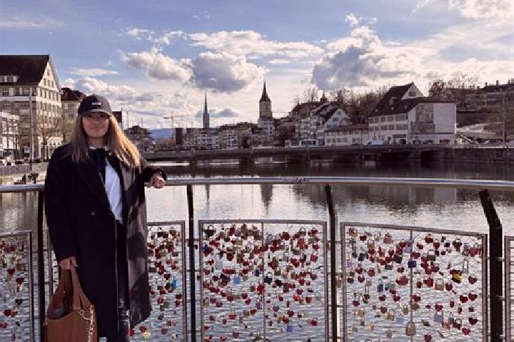 Hannah, 35 — Escort in Effretikon / Rikon, Switzerland
