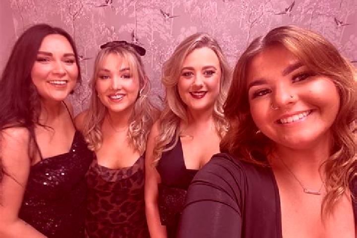 Hannah, 35 — Escort in Kanturk, Ireland