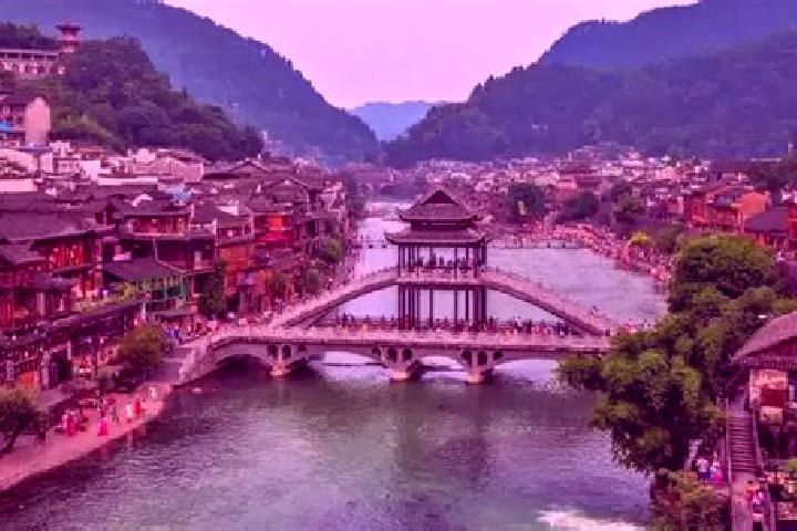 Hannah, 35 — Escort in Yangjiao, China