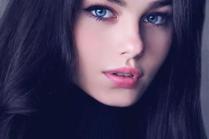 Hannah, 36, a brunette dark-eyed slavic companion based in Saint-Thurien. Offering OWO, Erotic Massage, CIM. Available for incall and outcall, overnight book...