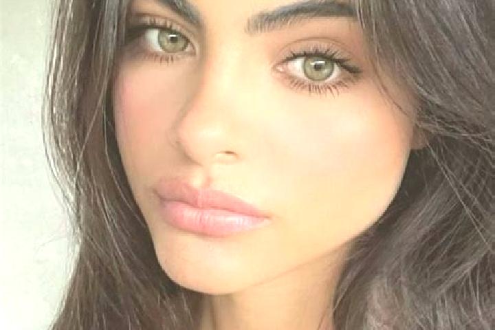 Hannah, 36, a brunette green-eyed latina companion based in Chalan. Offering A-Level, Girlfriend Experience, Roleplay, GFE. Available for incall and outcall,...