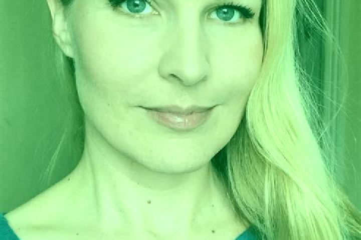Hannah, 36 — Escort in Burton, United States