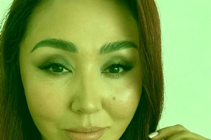 Hannah, 36 — Escort in Chinoz, Uzbekistan
