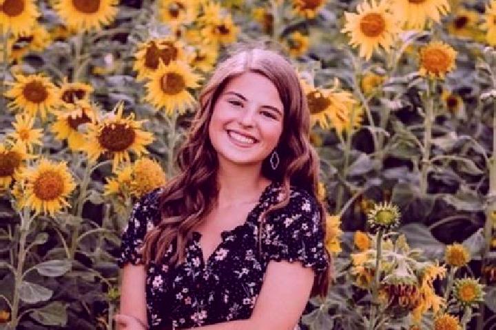 Hannah, 36 — Escort in Stillman Valley, United States