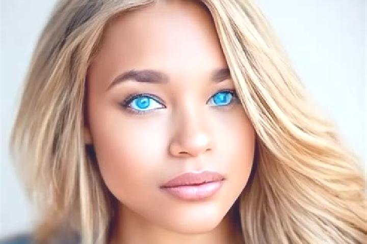 Hannah, 37, a blonde blue-eyed latina companion based in Nkoyaphiri. Offering A-Level, Girlfriend Experience, Prostate Massage. Available for incall and outc...