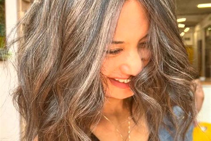 Hannah, 37, a brunette grey-eyed middle eastern companion based in Hana. Offering Erotic Massage, Duos, OWO, CIM. Available for incall and outcall, overnight...
