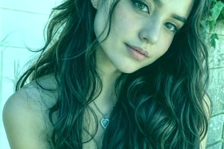 Hannah, 37, a brunette hazel-eyed middle eastern companion based in Changde. Offering Travel Companion, OWO, Striptease. Available for incall and outcall, ov...