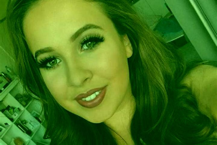 Hannah, 37, a chestnut blue-eyed slavic companion based in Chak One Hundred Eighty-seven Nine Left. Offering Party Girl, Striptease, Massage, BDSM, Deep Fren...