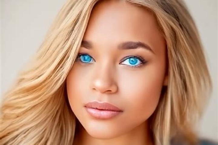 Hannah, 37, a dark blonde blue-eyed latina companion based in Valladolid. Offering 69, Duos, Overnight, Prostate Massage. Available for incall and outcall, o...