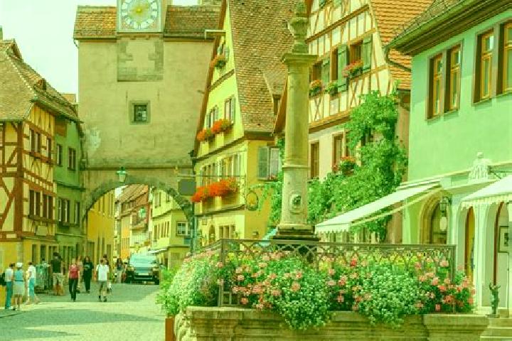 Hannah, 37 — Escort in Bexbach, Germany