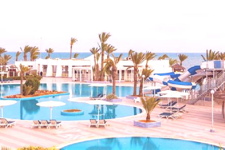 Hannah, 37 — Escort in El Menzel, Morocco