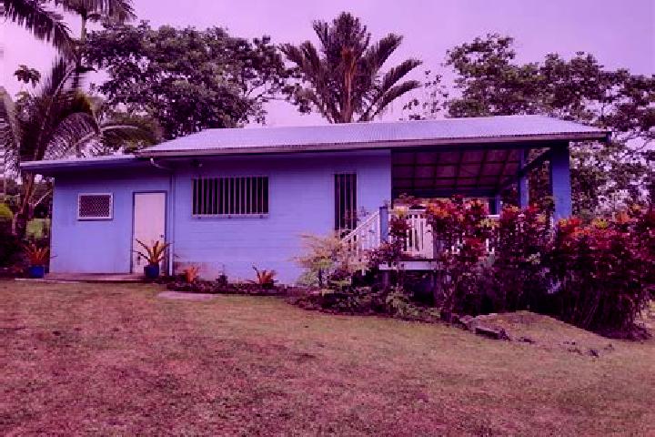 Hannah, 37 — Escort in Fale old settlement, Tokelau