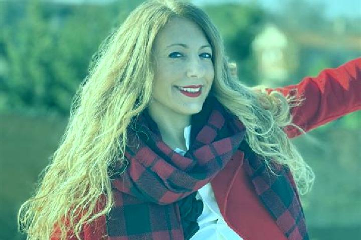 Hannah, 37 — Escort in Hervias, Spain