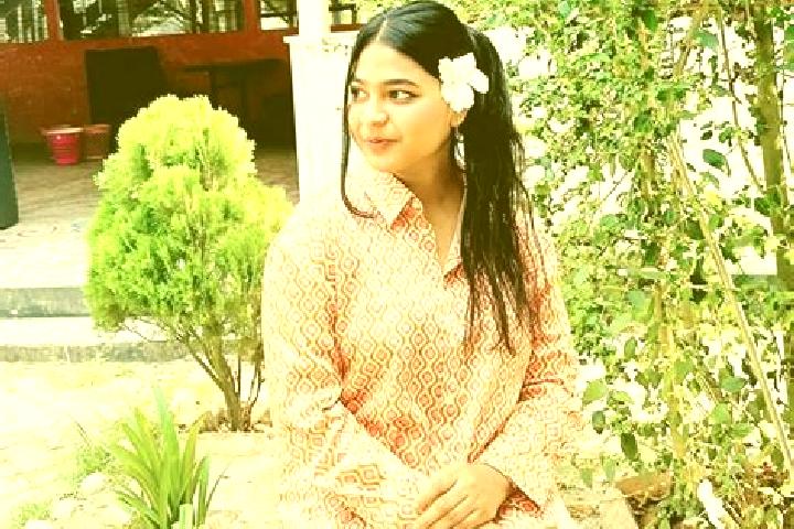 Hannah, 37 — Escort in Mamnur, India