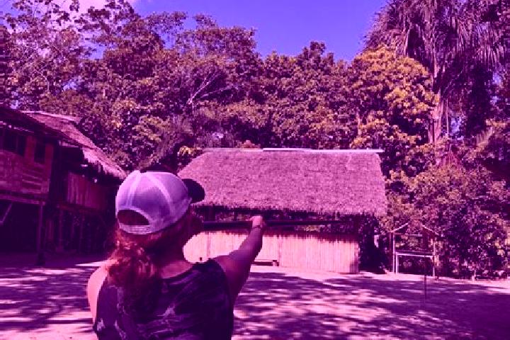 Hannah, 37 — Escort in Puerto Villamil, Ecuador
