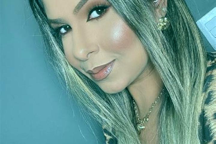Hannah, 37 — Escort in Sao Jose de Princesa, Brazil