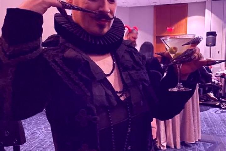 Hannah, 37 — Escort in Satan, North Korea