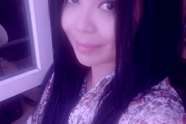 Hannah, 37 — Escort in Sharkan, Russia