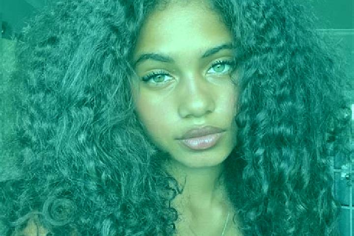 Hannah, 38, a auburn blue-eyed ebony companion based in Le Perrier. Offering Tantra, Massage, Overnight. Available for incall and outcall, day and evening da...