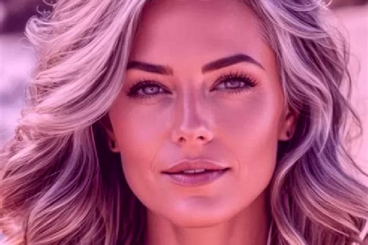 Hannah, 38, a blonde grey-eyed latina companion based in Favara. Offering Striptease, Girlfriend Experience, Fetish, Tantra, GFE. Available for incall and ou...