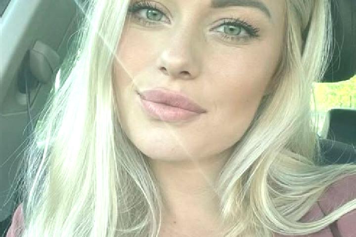 Hannah, 38, a blonde hazel-eyed european companion based in Berestovskyi. Offering Domination, Striptease, Travel Companion, A-Level, Party Girl. Available f...
