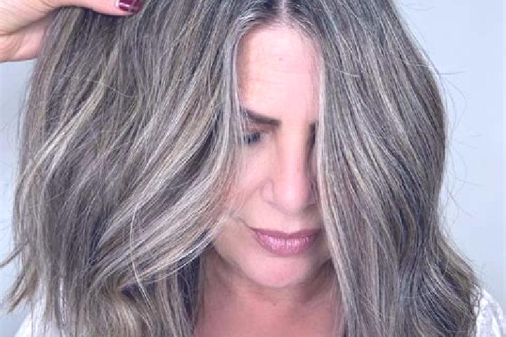 Hannah, 38, a dark blonde grey-eyed indian companion based in Dombay. Offering BDSM, Overnight, Deep French Kissing. Available for incall and outcall, day an...