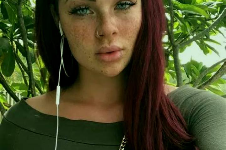 Hannah, 38, a red green-eyed caucasian companion based in Beruas. Offering Tantra, 69, CIM, Domination. Available for incall and outcall, day and evening dates.
