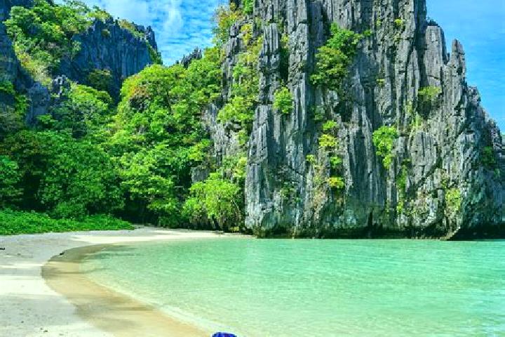 Hannah, 38 — Escort in Adela, Philippines