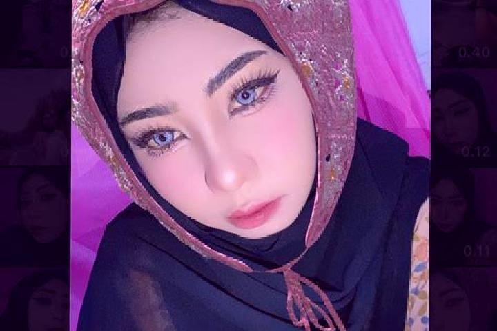 Hannah, 38 — Escort in Dompu, Indonesia