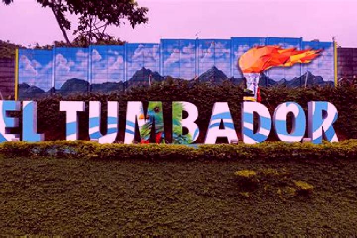 Hannah, 38 — Escort in El Tumbador, Guatemala